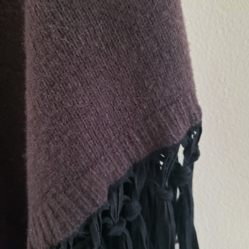 TESMA BNWT Assymetrical Made In Italy Cashmere Blend Poncho Suede Fringes - O/S - Picture 7 of 9